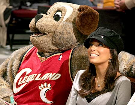 MoonDog was with actress Eva Longoria of ABC's 